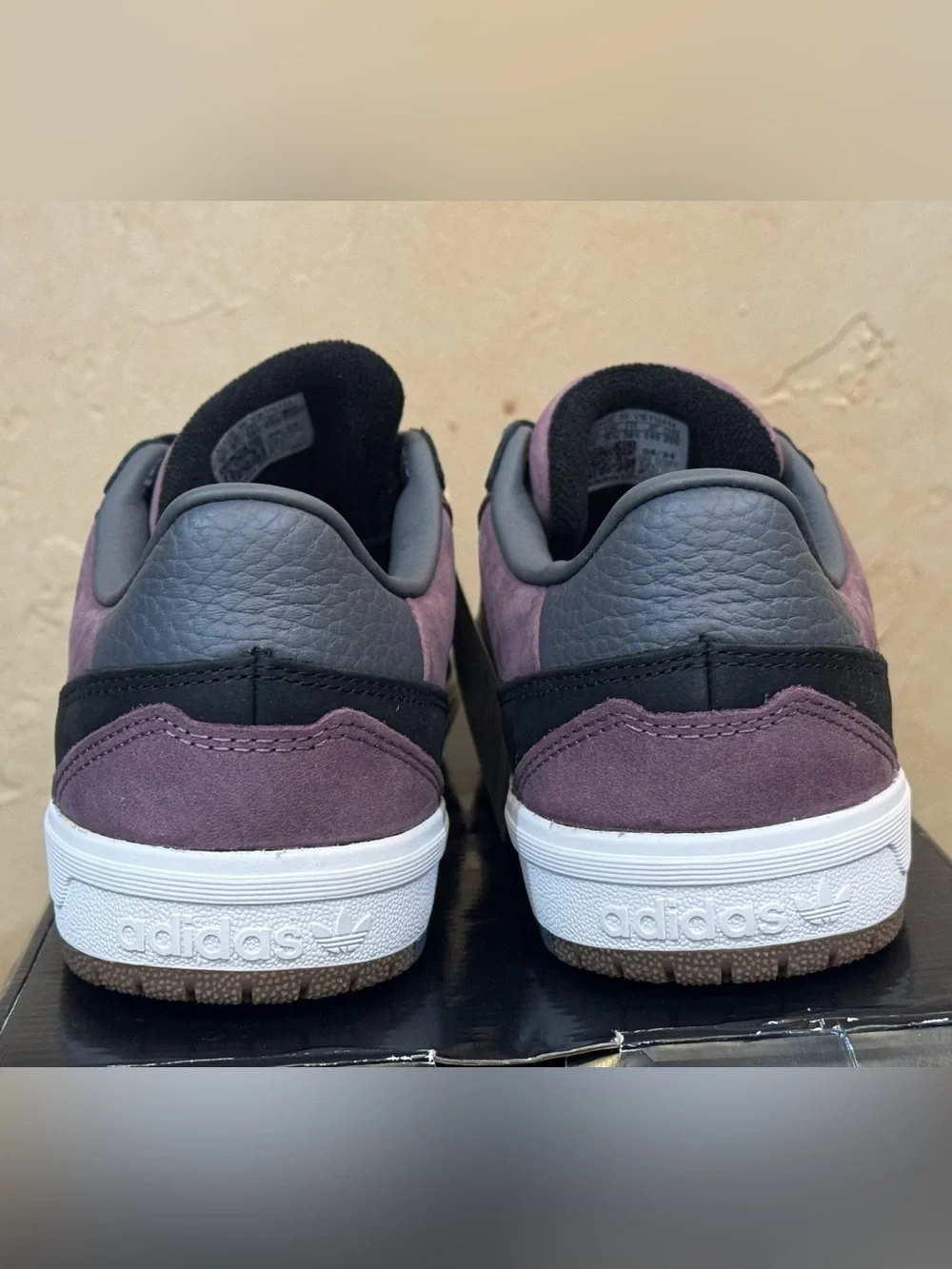 adidas tyshawn ii